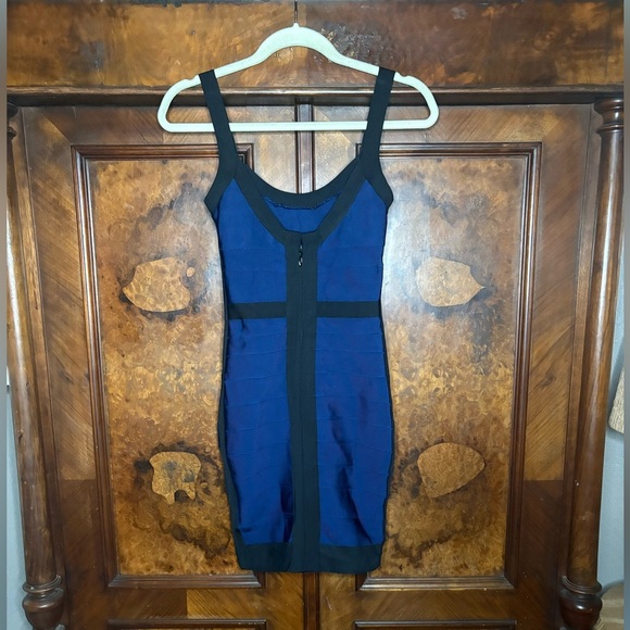GUC Herve Leger- Blue and Black Bodycon Mini Dress. Size M - Picture 3 of 8